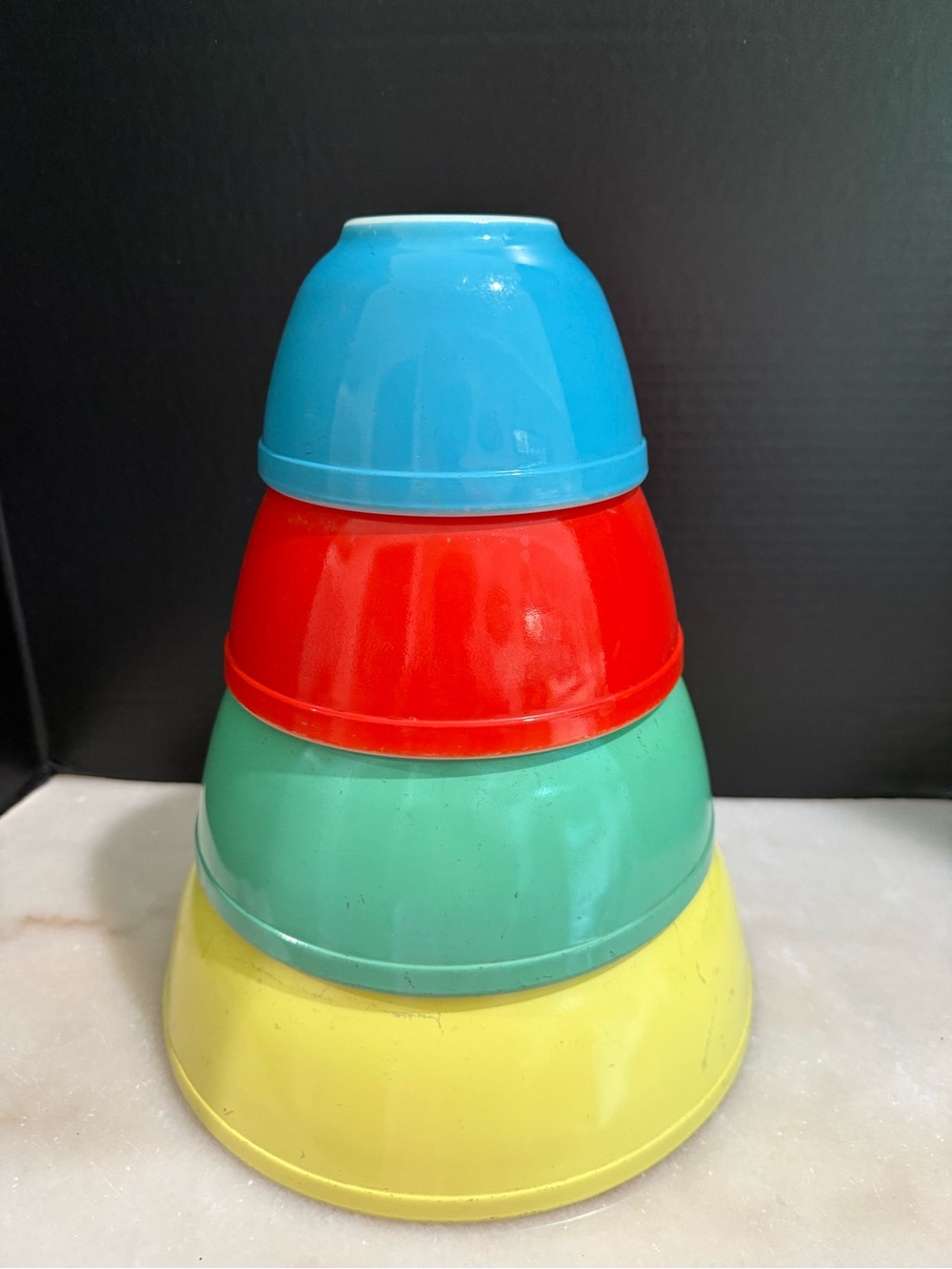 vintage Pyrex primary colors nesting mixing bowl set classic four-piece